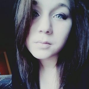 Meet your Posher, Stephie